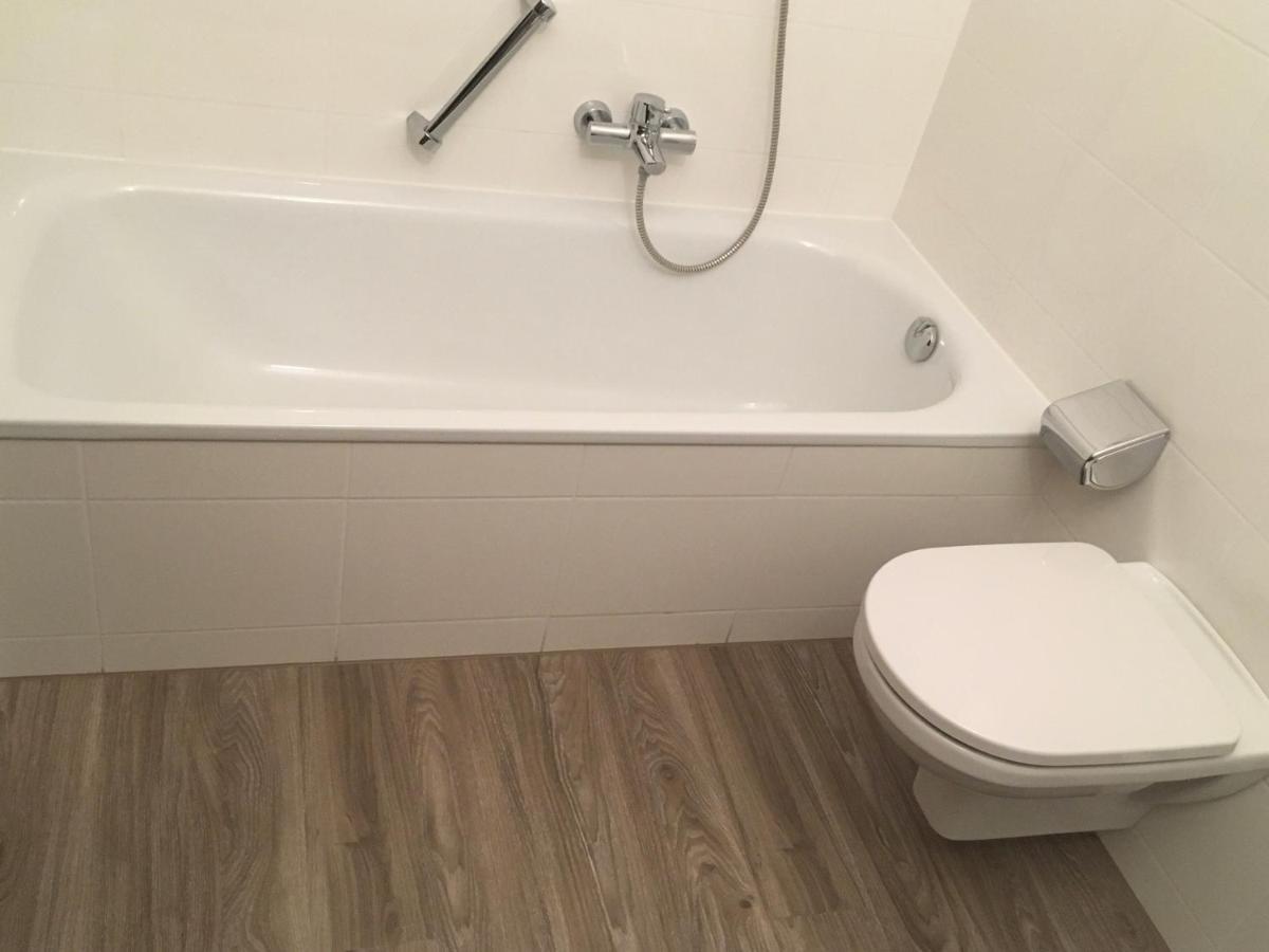 Appartementresidenz Am Kurpark - Ferienwohnungen Mit Pool & Sauna & Garage Bad Salzuflen Luaran gambar