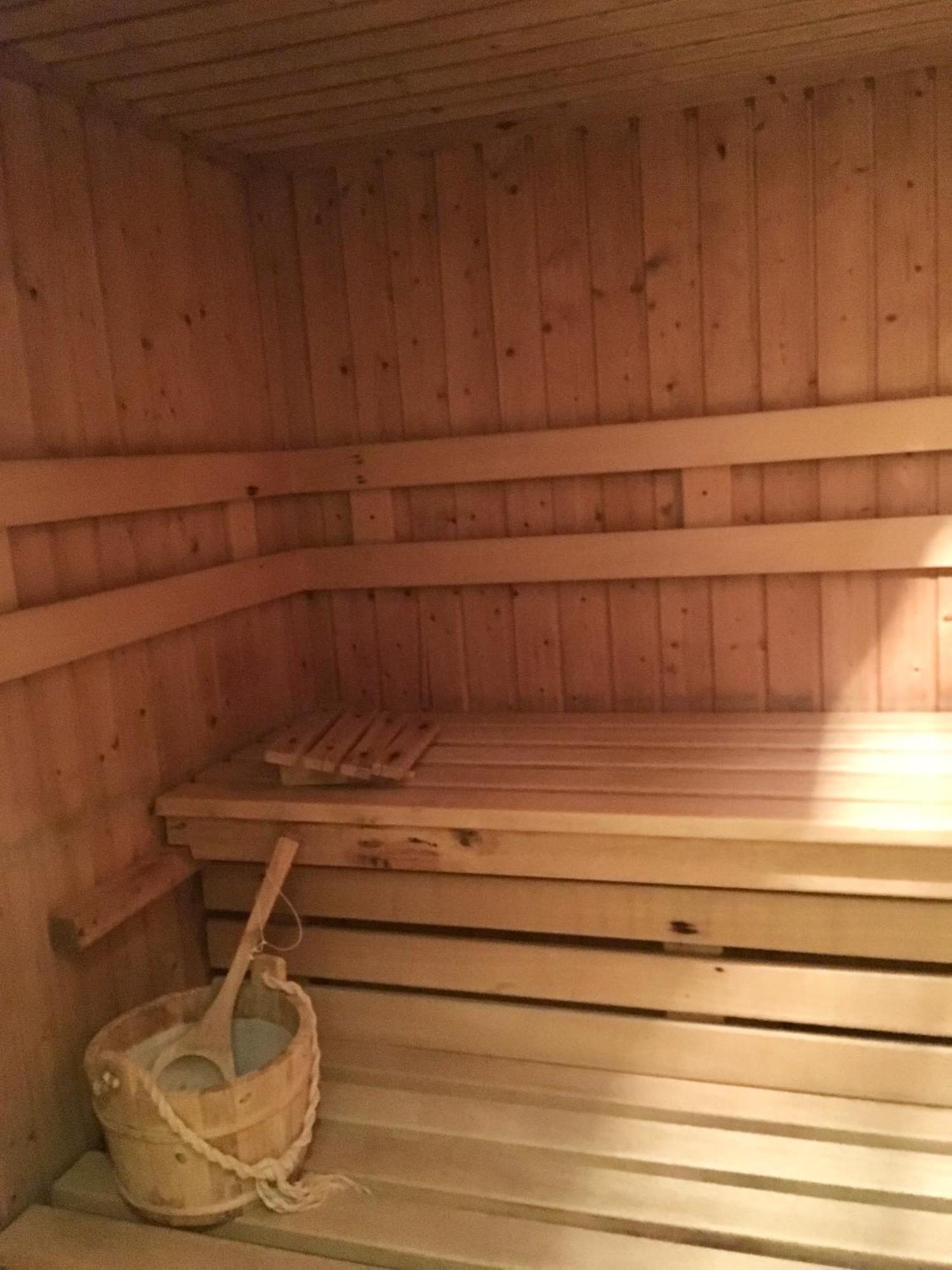 Appartementresidenz Am Kurpark - Ferienwohnungen Mit Pool & Sauna & Garage Bad Salzuflen Luaran gambar
