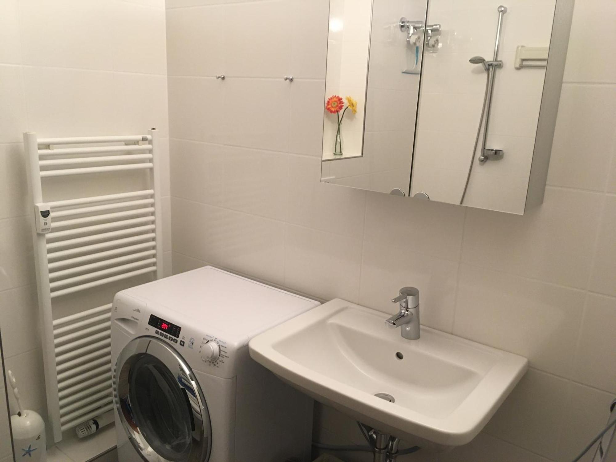 Appartementresidenz Am Kurpark - Ferienwohnungen Mit Pool & Sauna & Garage Bad Salzuflen Bilik gambar